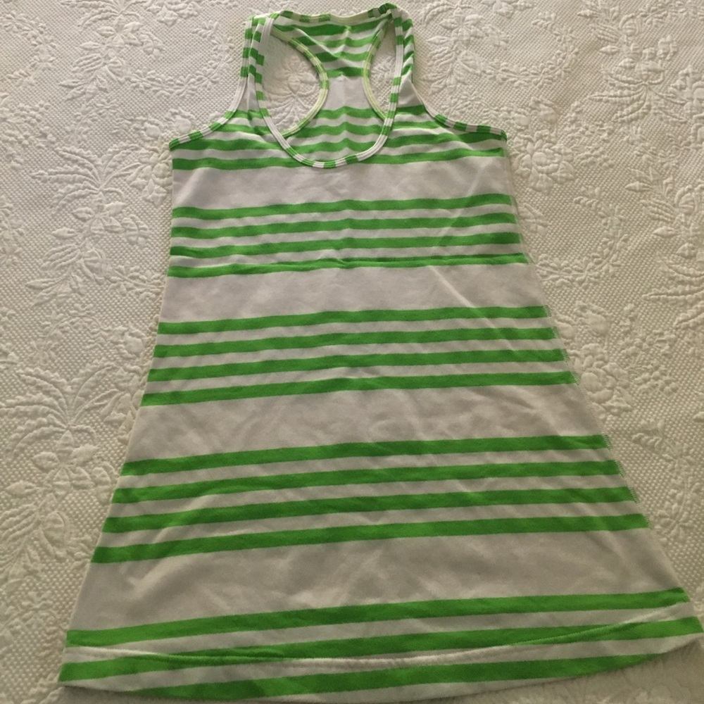Lululemon Sz. 4 Racer Tank